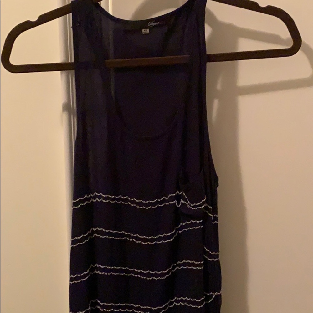 Navy Tanktop with cool white metal chain!!
